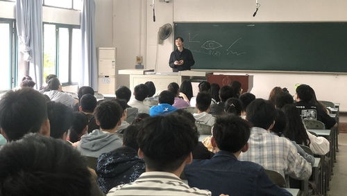 軟件工程系舉辦2021屆畢業生“最后一課”主題教育活動 聚焦企業管理咨詢，賦能職場啟航